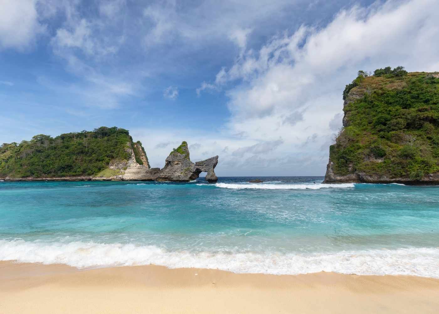 Kelingking Beach Nusa Penida plage falaise