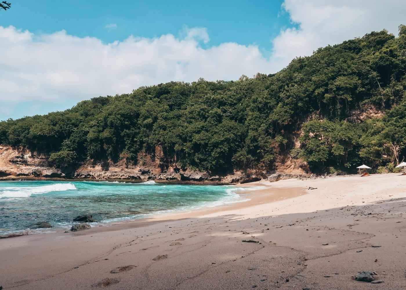Nusa Penida côte est plage cachée