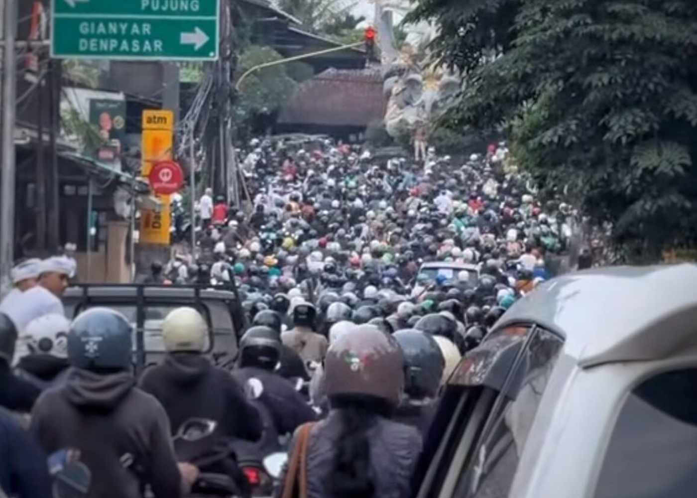 Scooter débutant Bali circulation